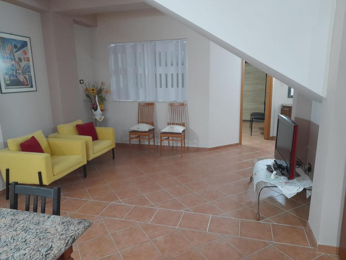 Casa Vacanze A 2 Minuti Dal Mare Авола Екстер'єр фото