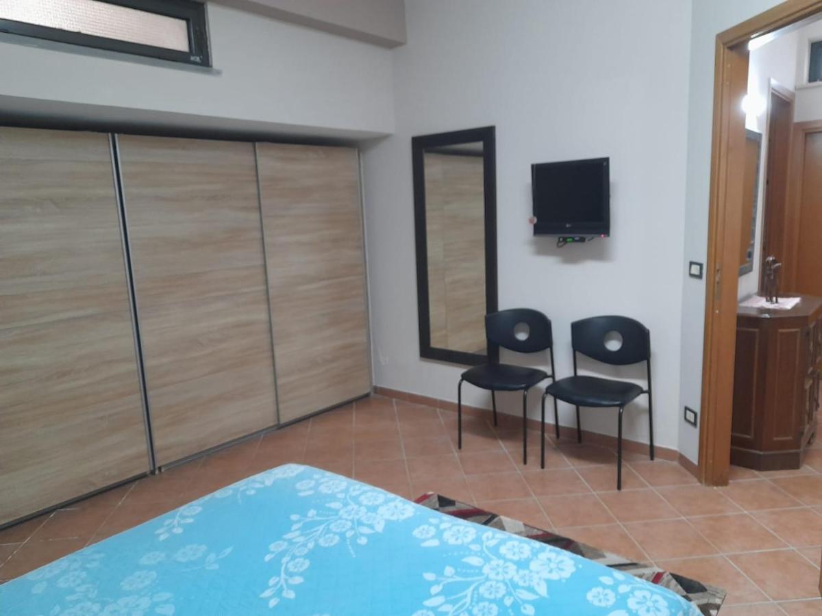 Casa Vacanze A 2 Minuti Dal Mare Авола Екстер'єр фото
